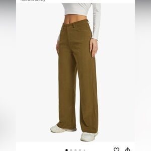 New! Cleaning my closet. Got it in amazon and its too late to return